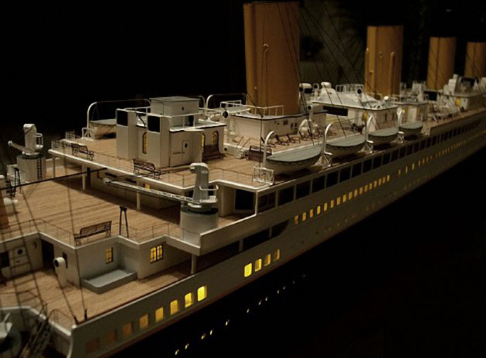 Bug der RMS Titanic als Modell, Detailansicht